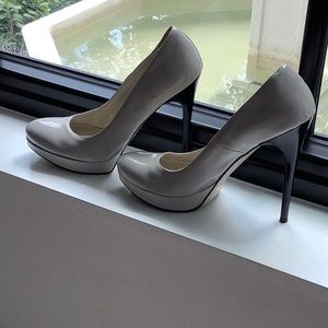 Grey pump